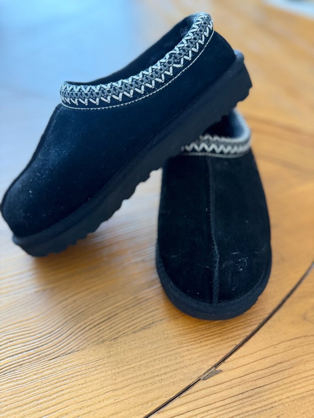 Women's UGG Tasman II Slippers Size 9